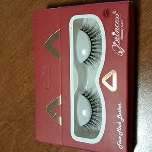 Fake eye lashes/ BUNDLE ONLY 2or more items